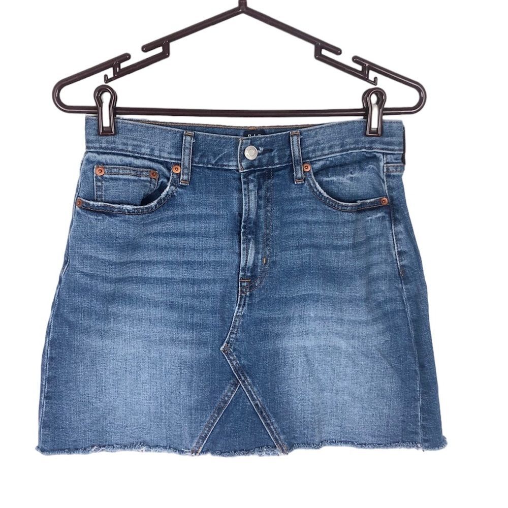 Gap Denim Raw Hem Jean Skirt Women's Size 27